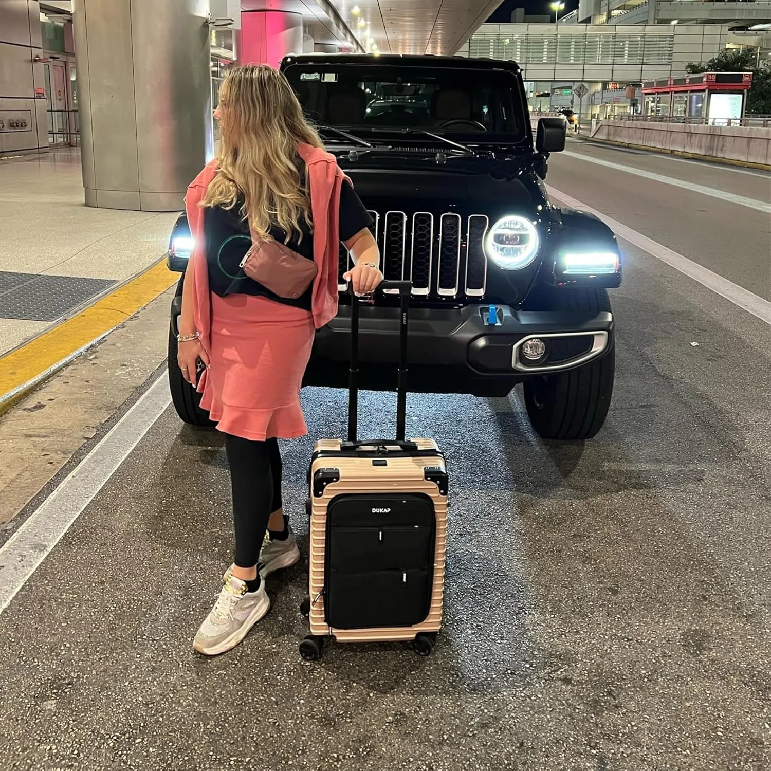 DUKAP TOUR Luggage with Integrated USB Port and Spinner Wheel | Spacious Travel Suitcase with TSA Lock and Ergonomic GEL Handle | 20 Inch Carry-On Hardside Luggage | Champagne