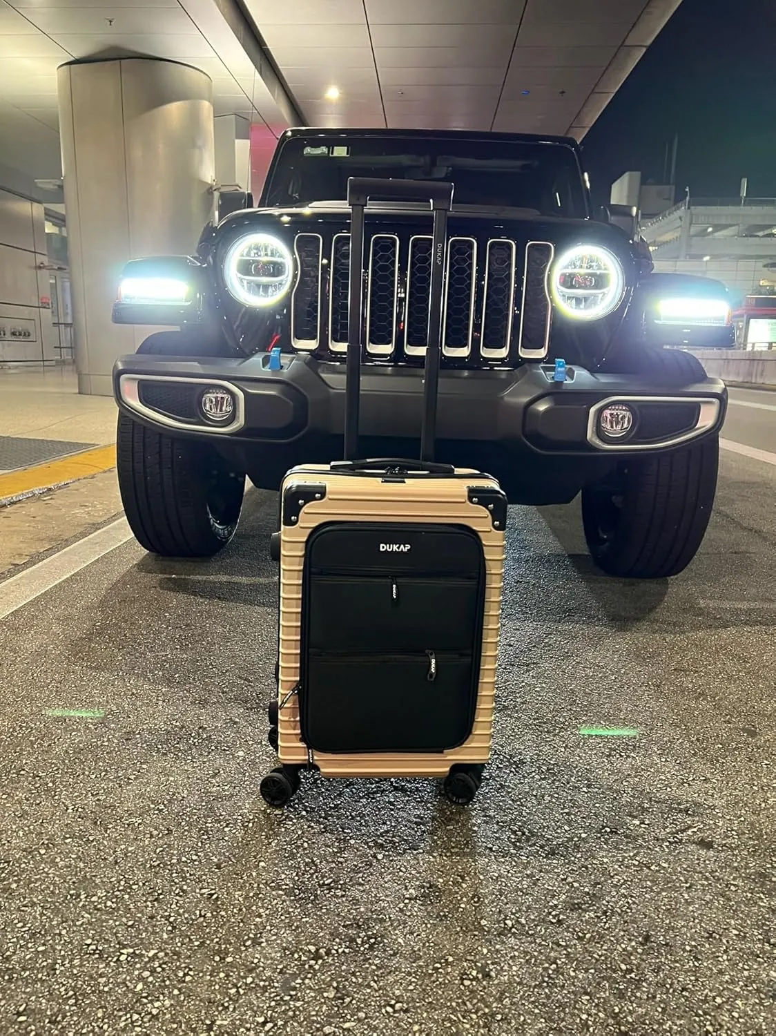 DUKAP TOUR Luggage with Integrated USB Port and Spinner Wheel | Spacious Travel Suitcase with TSA Lock and Ergonomic GEL Handle | 20 Inch Carry-On Hardside Luggage | Champagne
