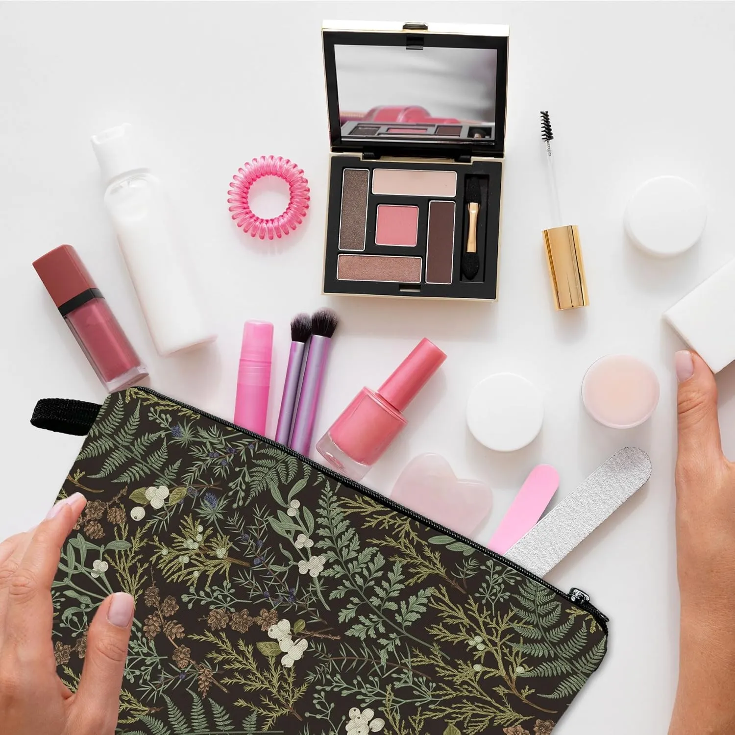 Green Floral Makeup Cosmetic Bag Pouch Organizer Zipper Aesthetic Small Compact Cute Black Travel Mini Portable Beauty Toiletry Make Up Storage Purse Women Teen Girl Personalized Waterproof