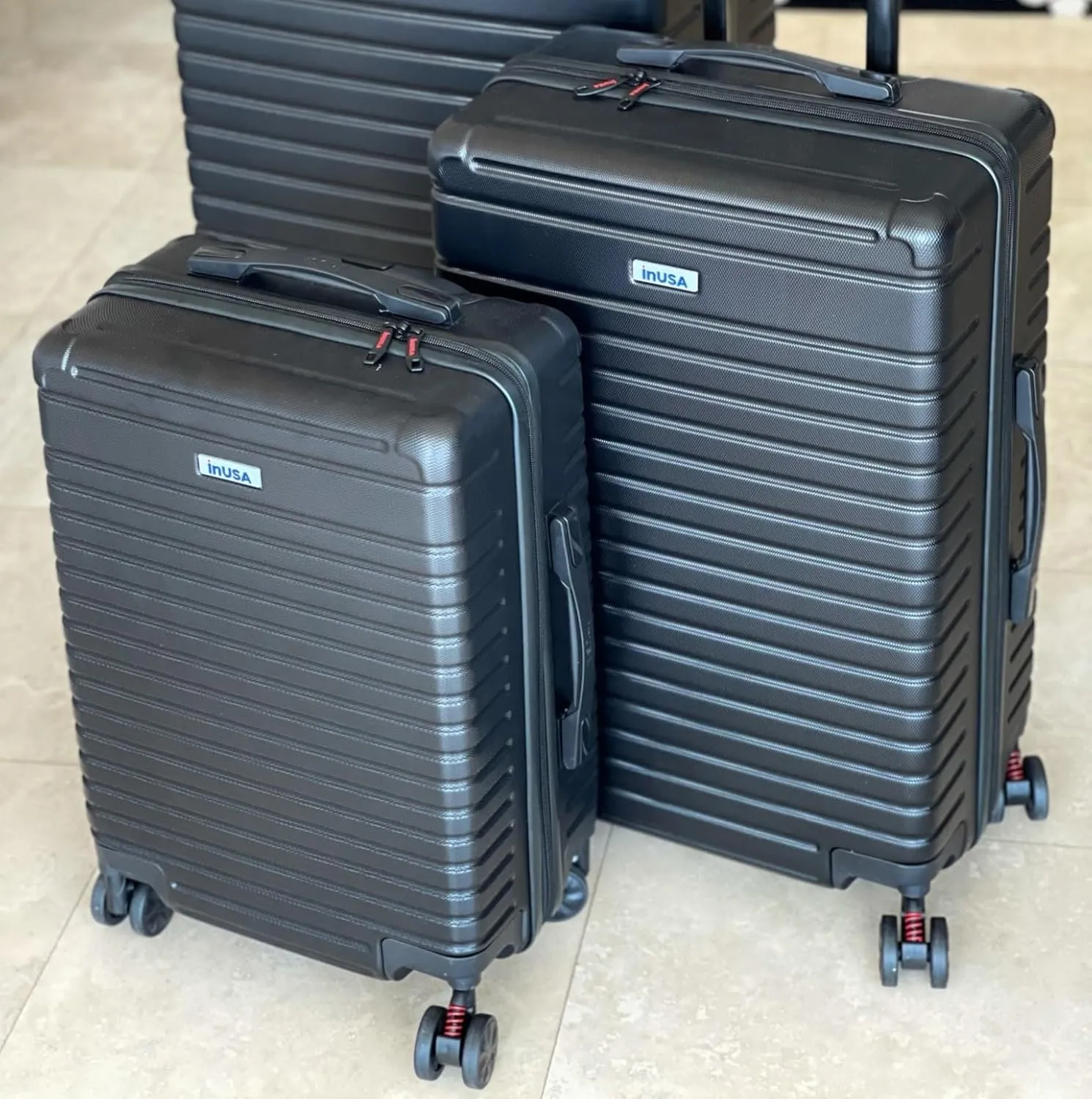 InUSA DEEP Luggage Set with Dual Spinner Wheels and Studs | Spacious Travel Suitcases with Ergonomic Handles | (20/24/28) 3 Piece Hardside Luggage Set | Black