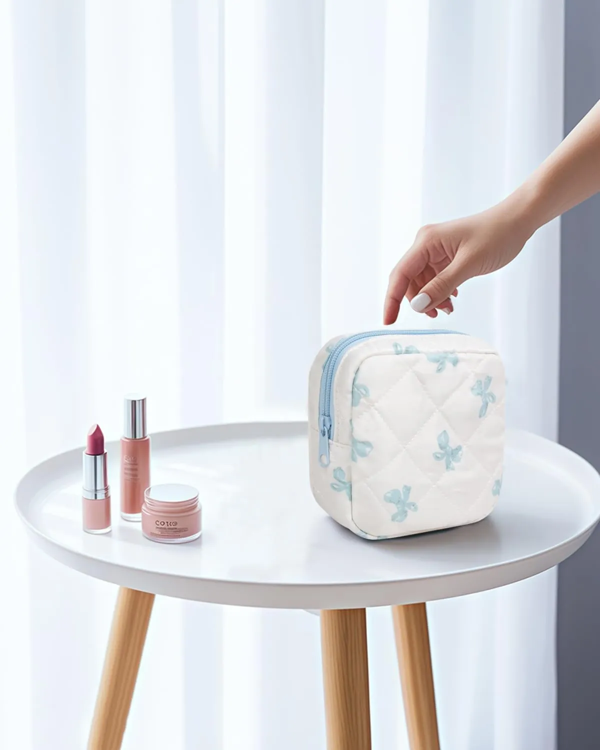 LETGO Cotton Quilted Makeup Bag, Cute Pouch Toiletry Bag Checkered Cosmetic Bag Quilted Floral Organizer Travel Coquette Aesthetic Portable Storage Zipper Purse for Women (Blue Butterfly)