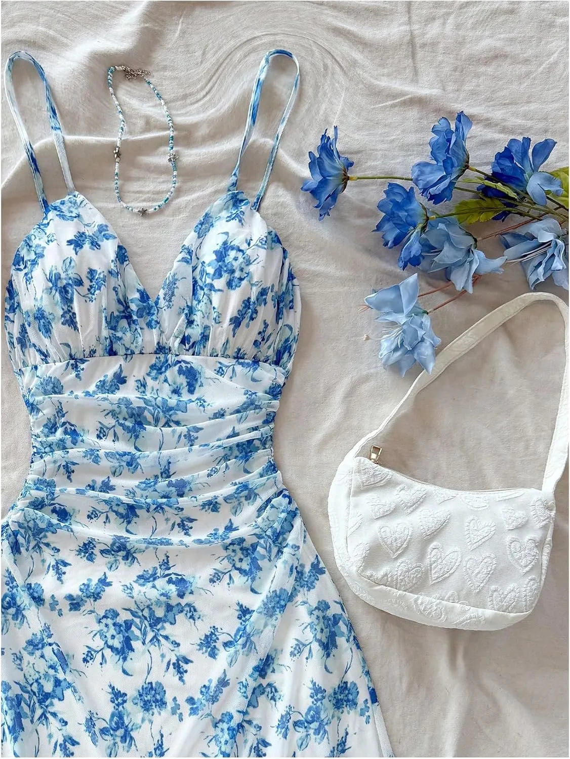 Milumia Women's Boho Floral Ruched V Neck Cami Mini Dress Lettuce Trim Spaghetti Strap Short Dress