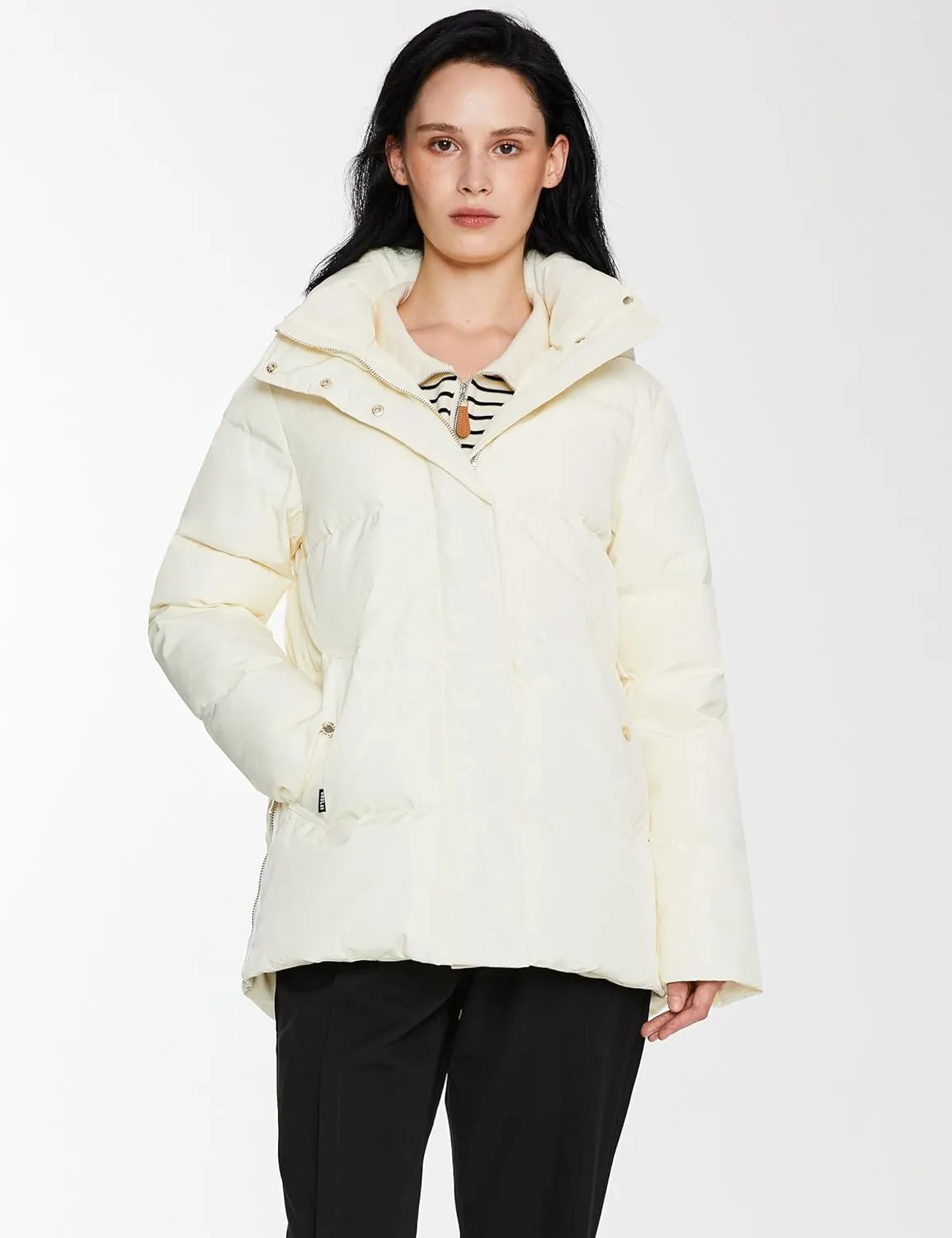Orolay Women's Hooded Down Jacket Winter Mid-Length Zip-Up Puffer Coat with Windproof Threaded Cuffs